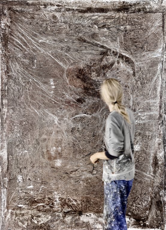 Evi Keller, Matière-Lumière en cours de creation, mars 2024<br/>© Jeanne Bucher Jaeger