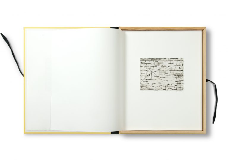 <br/>© Jeanne Bucher Jaeger