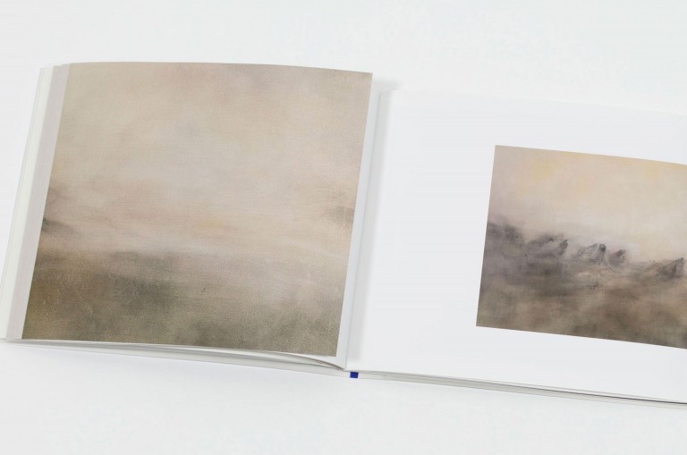 Catalogue-exposition-Resonance-du-silence-Michael-Biberstein-2009-h-768x509 © Jeanne Bucher Jaeger