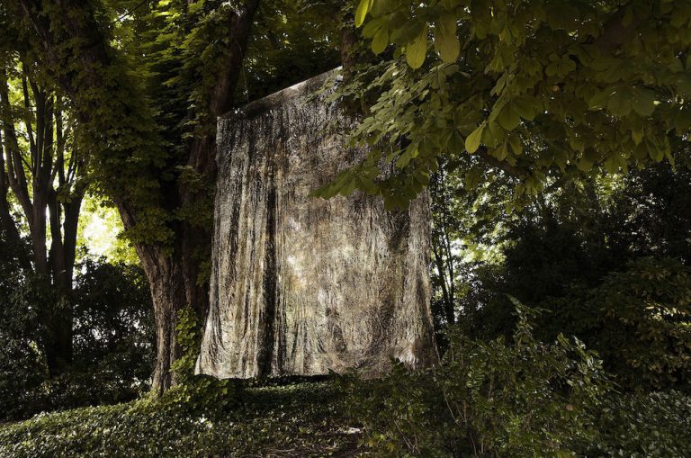 cover_Matière-Lumière sans titre ML-V-15-0502 Sèvres Outdoors © Jeanne Bucher Jaeger