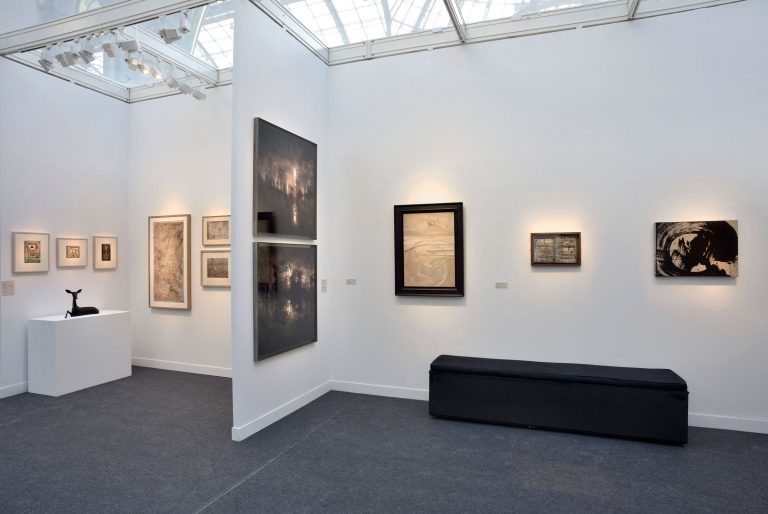 Galerie Jeanne Bucher Jaeger's booth, Paris, 2016<br/>© Jeanne Bucher Jaeger