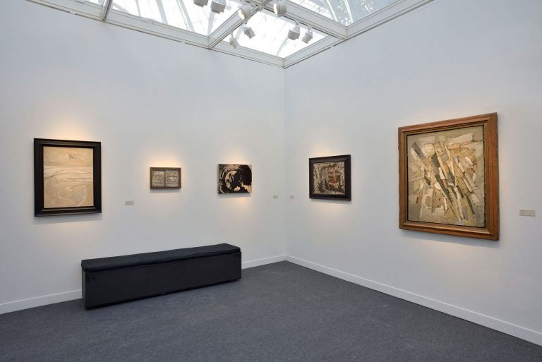 Galerie Jeanne Bucher Jaeger's booth, Paris, 2016<br/>© Jeanne Bucher Jaeger