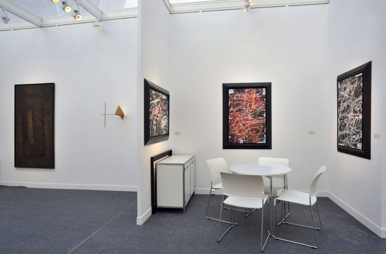 Galerie Jeanne Bucher Jaeger's booth, Paris, 2016<br/>© Jeanne Bucher Jaeger