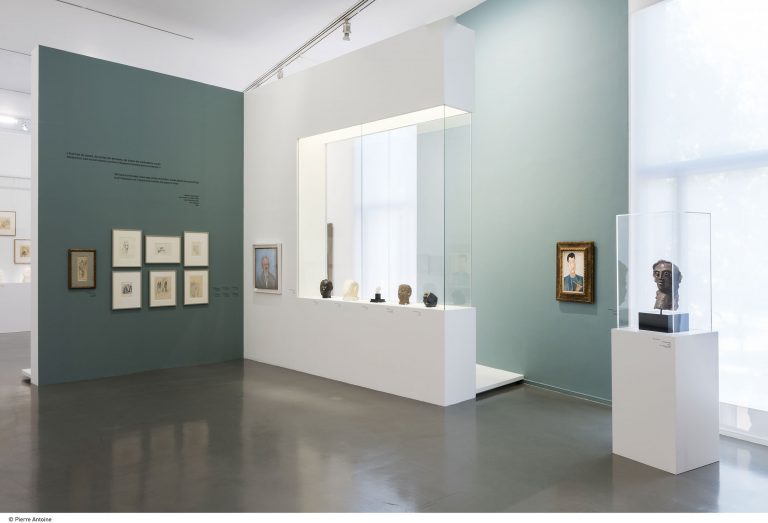 Vue in situ de l'exposition « Derain, Balthus, Giacometti, Une amitié artistique »<br/>© Jeanne Bucher Jaeger