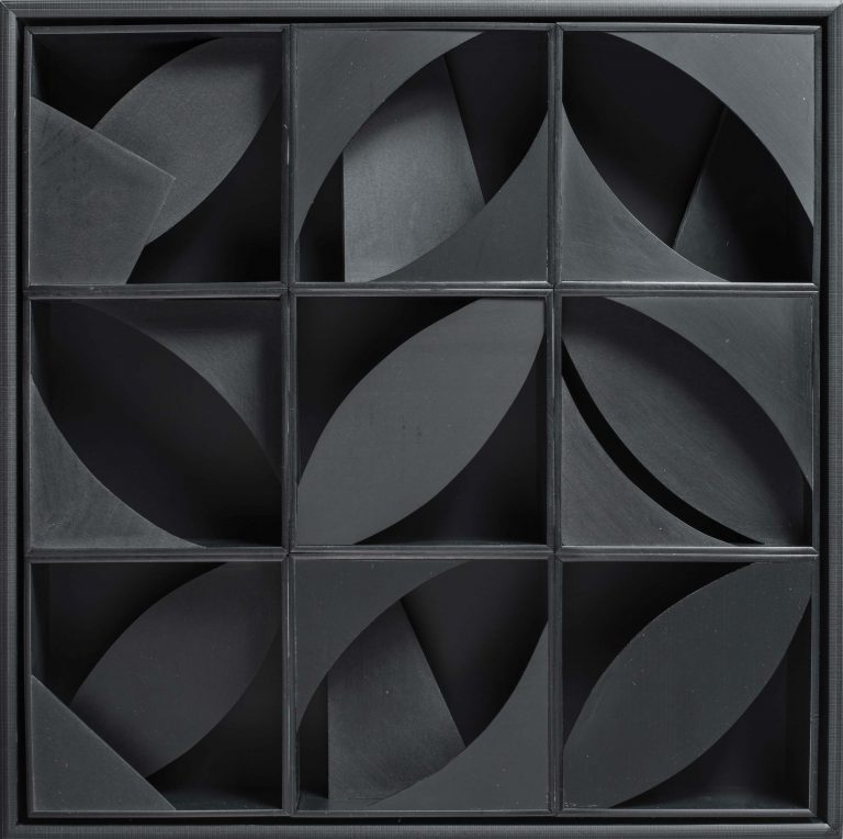 Louise Nevelson, Night Leaf, 1969<br/>© Jeanne Bucher Jaeger