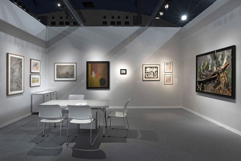 Galerie Jeanne Bucher Jaeger's Booth, Art Paris, 2022<br/>© Jeanne Bucher Jaeger