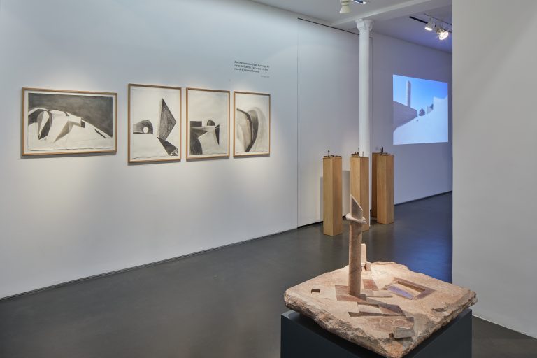 <br/>© Jeanne Bucher Jaeger