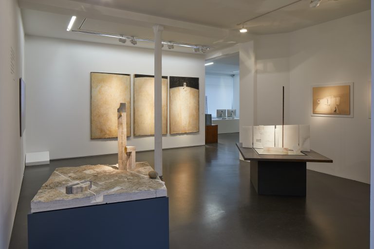 <br/>© Jeanne Bucher Jaeger