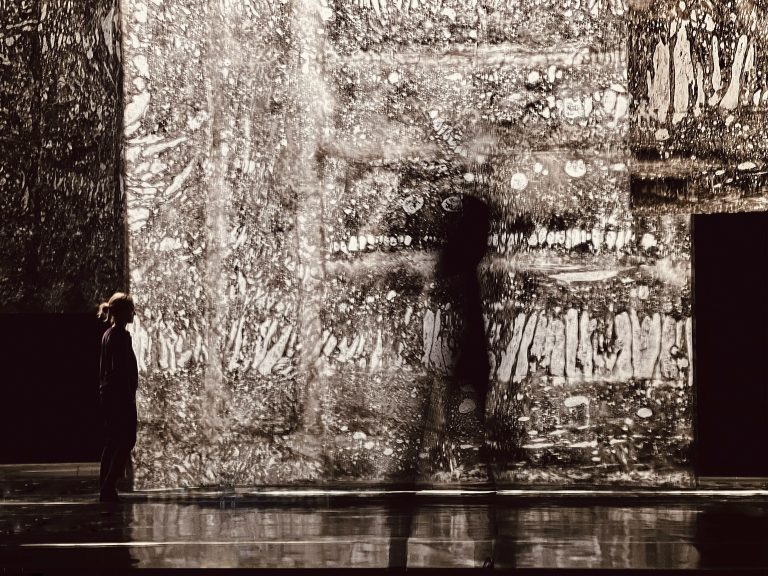 Evi Keller, Scenography Creation Matière-Lumière of the Opera Dido and Aeneas by Purcell 2023 (in installation)<br/>© Jeanne Bucher Jaeger