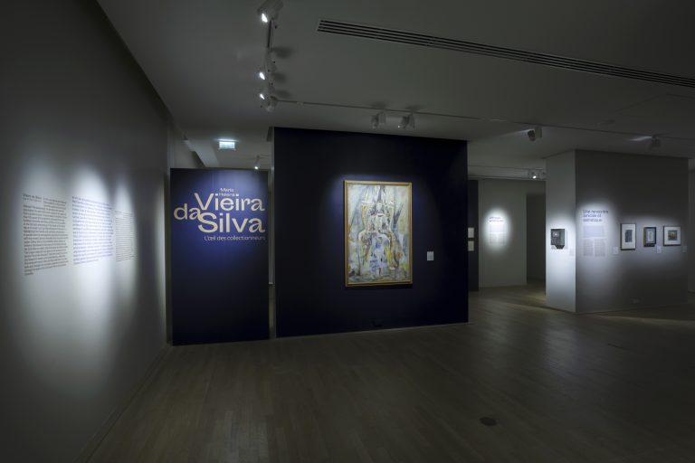 Vue de salles - Exposition Vieira da Silva L'œil du labyrinthe / L'œil des collectionneurs - 16 décembre 2022 - 3 avril 2023<br/>© Jeanne Bucher Jaeger