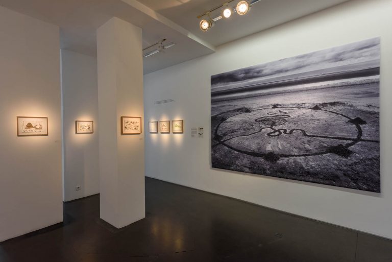 <br/>© Jeanne Bucher Jaeger