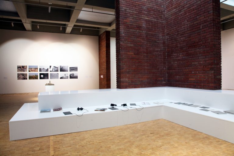 <br/>© Jeanne Bucher Jaeger