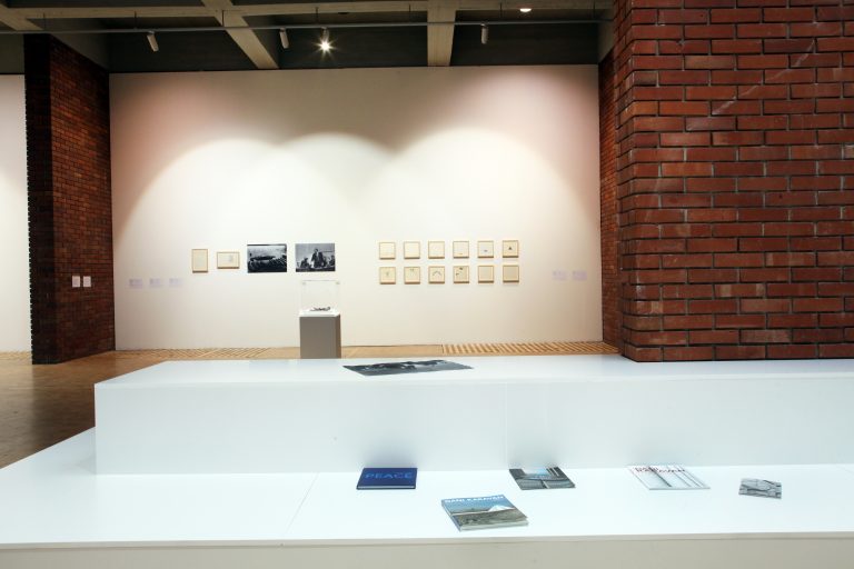 <br/>© Jeanne Bucher Jaeger