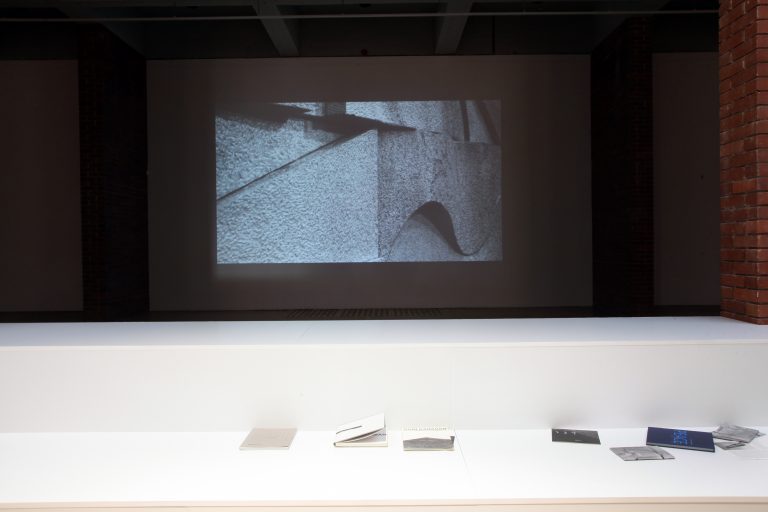 <br/>© Jeanne Bucher Jaeger