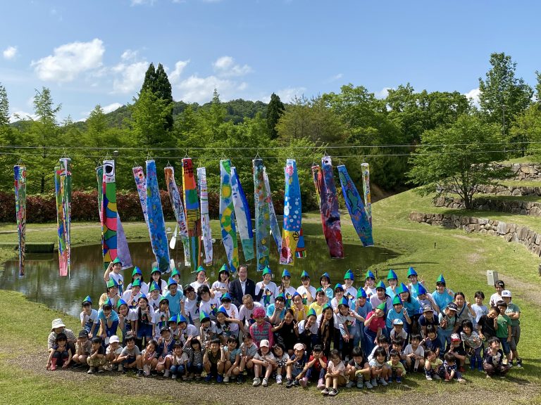 Susumu Shingu, Genki-nobori, workshop 2023<br/>© Jeanne Bucher Jaeger