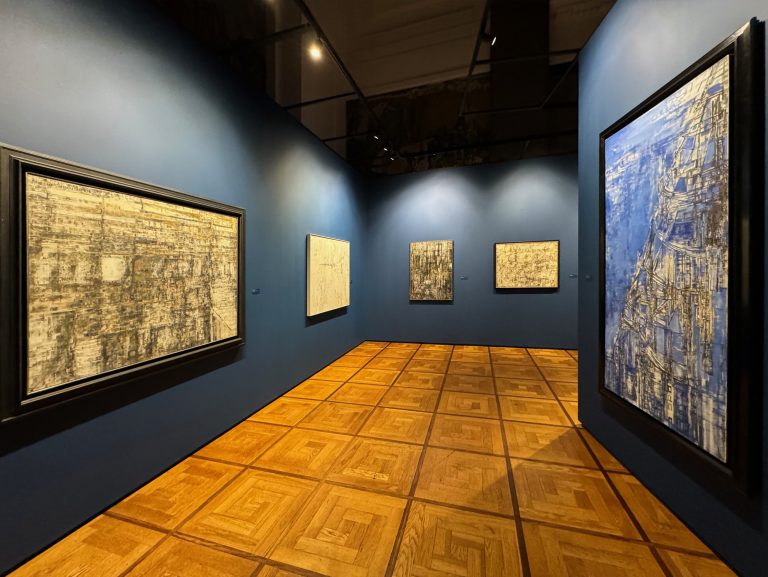 Exhibition view, A nos a Liberdade, São Bento Palace of the Assembly of the Republic, Lisbon, 2024 © D.R.<br/>© Jeanne Bucher Jaeger