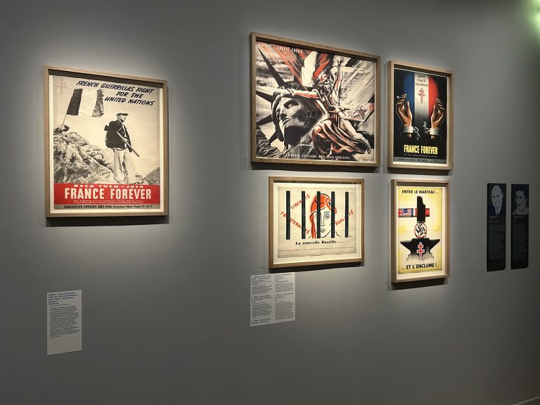 <br/>© Jeanne Bucher Jaeger