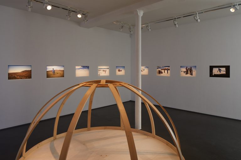 Guillaume BARTH, Elina 2015-2025, la promesse aux Aymaras, 2025, Galerie Jeanne Bucher Jaeger, Paris, Marais<br/>© Jeanne Bucher Jaeger