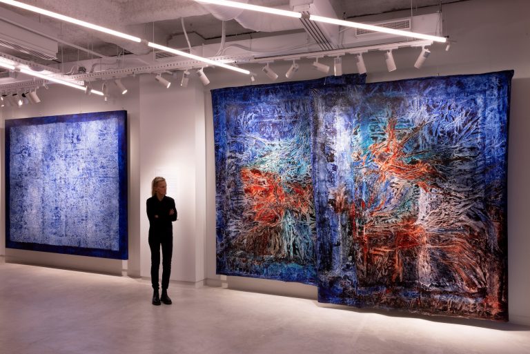 Accrochage d'Evi Keller à l'Institut Français, 2025<br/>© Jeanne Bucher Jaeger